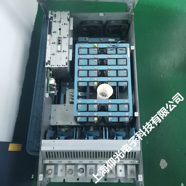 �U����/�������ŷ��(q��)��(d��ng)��3300��(b��o)�����aP0206/80�S�޷�����