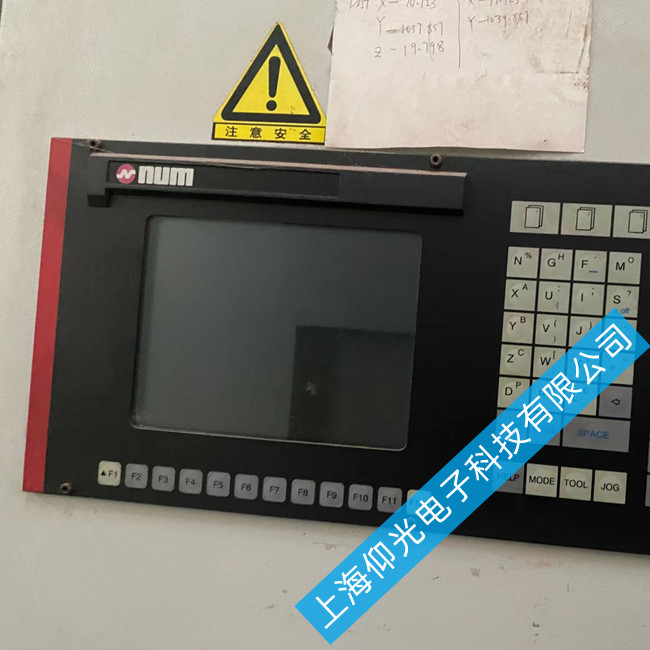 �𻨙C(j��)NUM��(sh��)��ϵ�y(t��ng)�S������֮��Ҋ�����ų�����