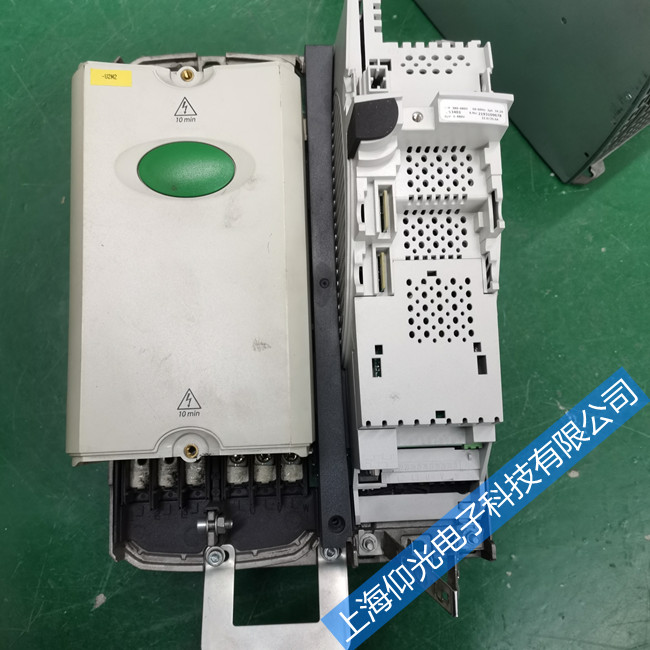 ����ИI(y��)��Ĭ��׃�l���S��/�ӵع��ϾS���M(f��i)�ö���