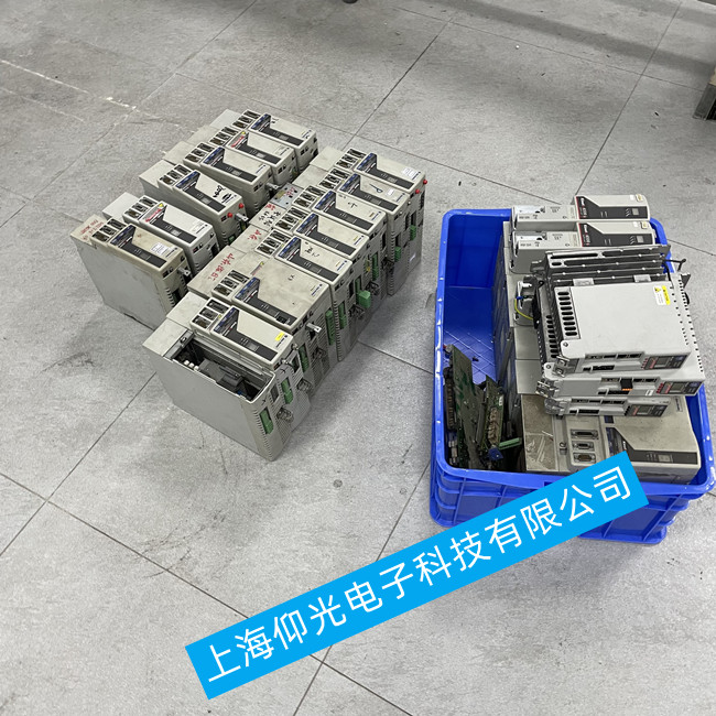 ���Aab�(q��)�����S��ӆ��/Kinetix 6000���@ʾE10�S��