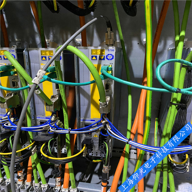 �S�޽�(j��ng)�(y��n)-�Ơ�Ħ���ŷ��(q��)�����S�ވ�(b��o)���@ʾF305����