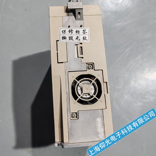 ���ݰ����ŷ�����A.30�������������·���ϻ���������ϾS��