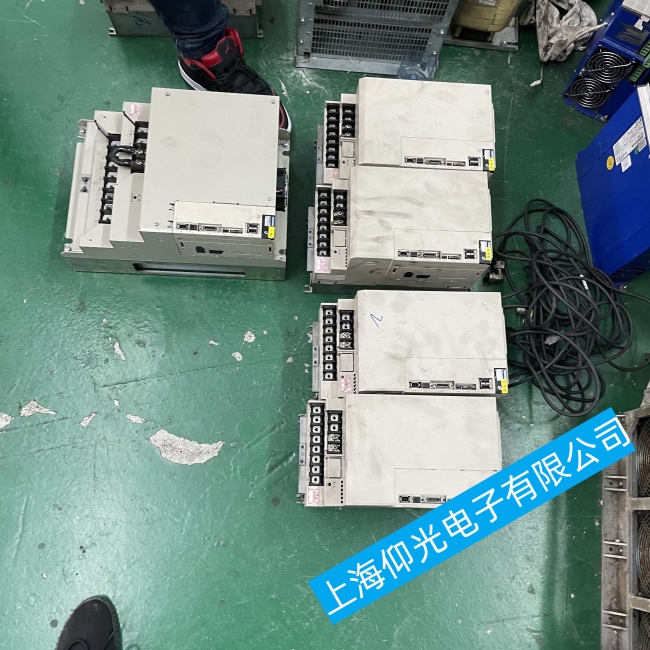 ���b�ИIYASKAWA�����ŷ�����ģ�Kֱ���^�����ϾS�ޮ����޺�