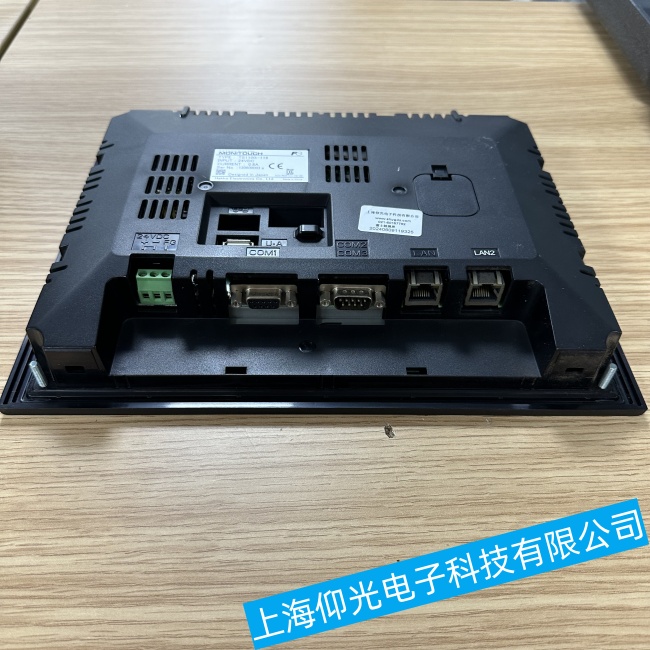 ���ݸ�ʿ�|����UG221H-SR4�D�񲻷������ϾS���ļҿ��V