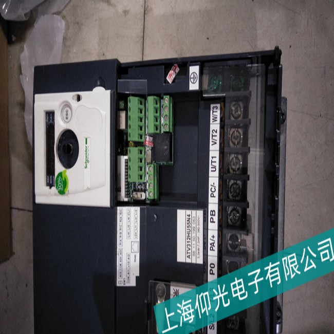 �Ϻ�ʩ�͵�׃�l��ATV61ϵ�Пo���_�C(j��)���ϾS�����M�z�y